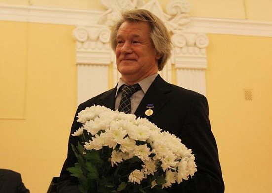 Глава Ивановского отделения Союза писателей получил премию имени К.Д. Бальмонта